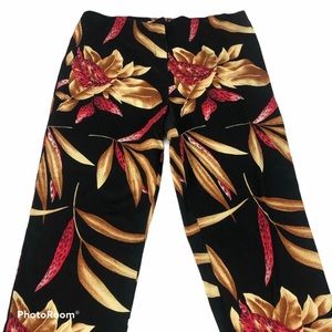 W Ladies Floral Capri Pants Plus Size